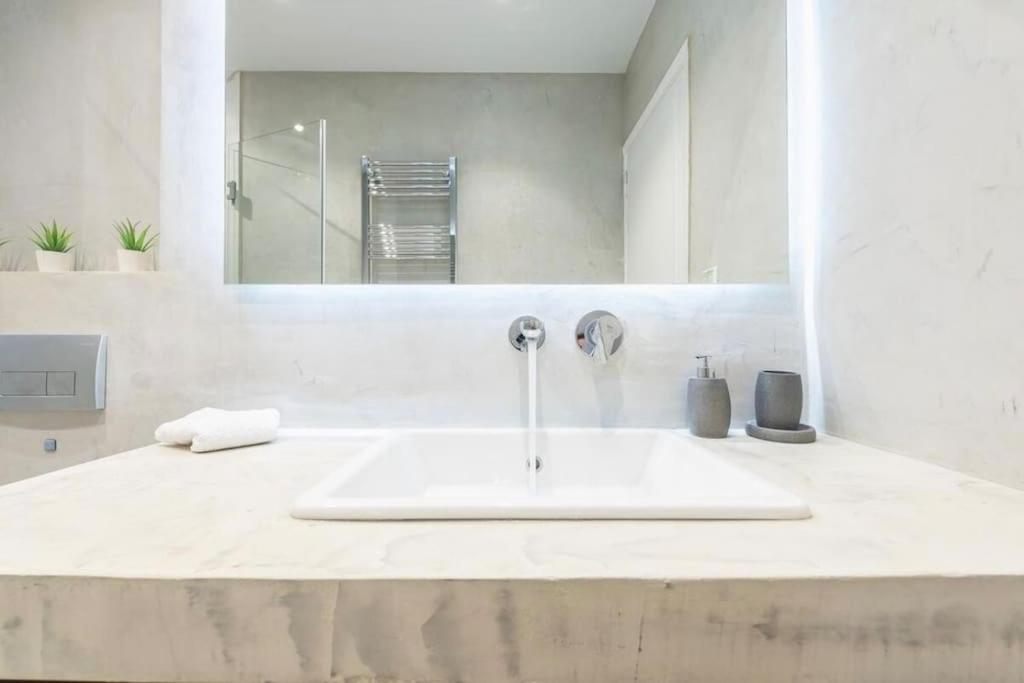 Syntagma H&B Apartment Athen Exterior foto